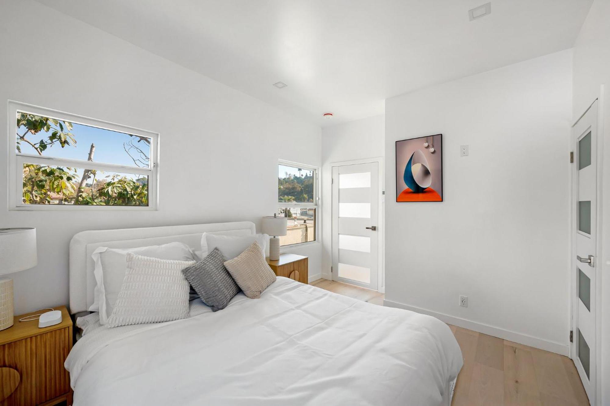 Pacific Coast Suites - Oceanfront Living — Photos 3